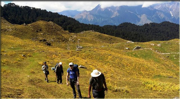 trekking-in-himalayas-india