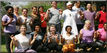 yoga-trek-in-the-himalayas